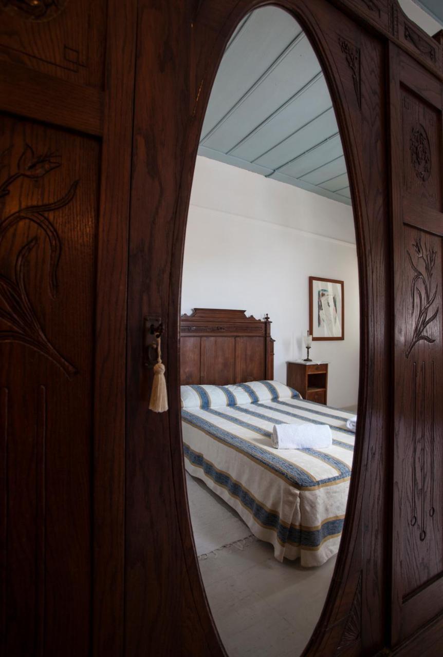 Nostos Guesthouse Kýthira エクステリア 写真