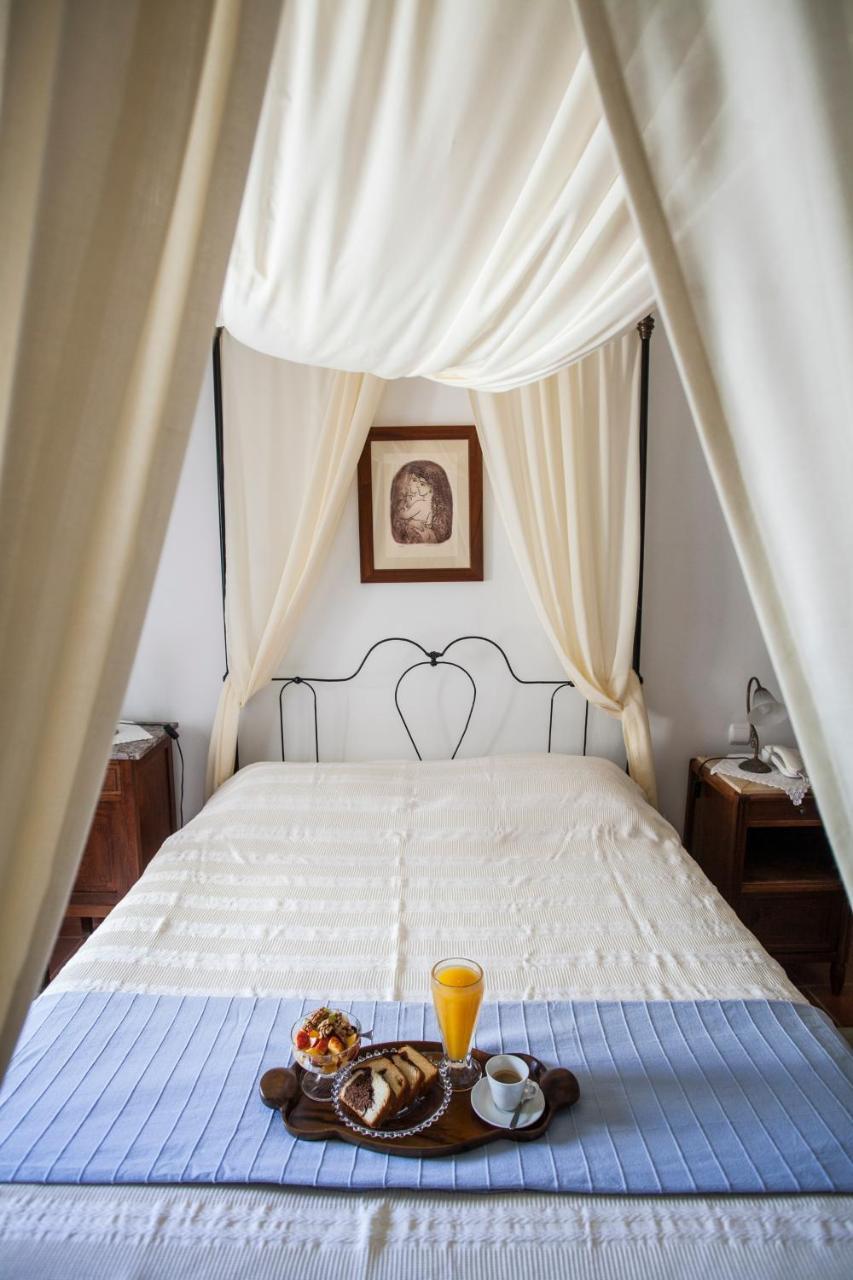 Nostos Guesthouse Kýthira エクステリア 写真